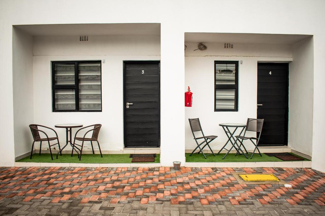 Thamani Guest House Randfontein Exterior photo